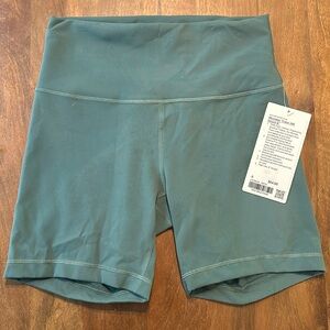 Lululemon wunder train HR short 6”